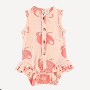 Kate Quinn Ruffle bodysuit (18-24 months)